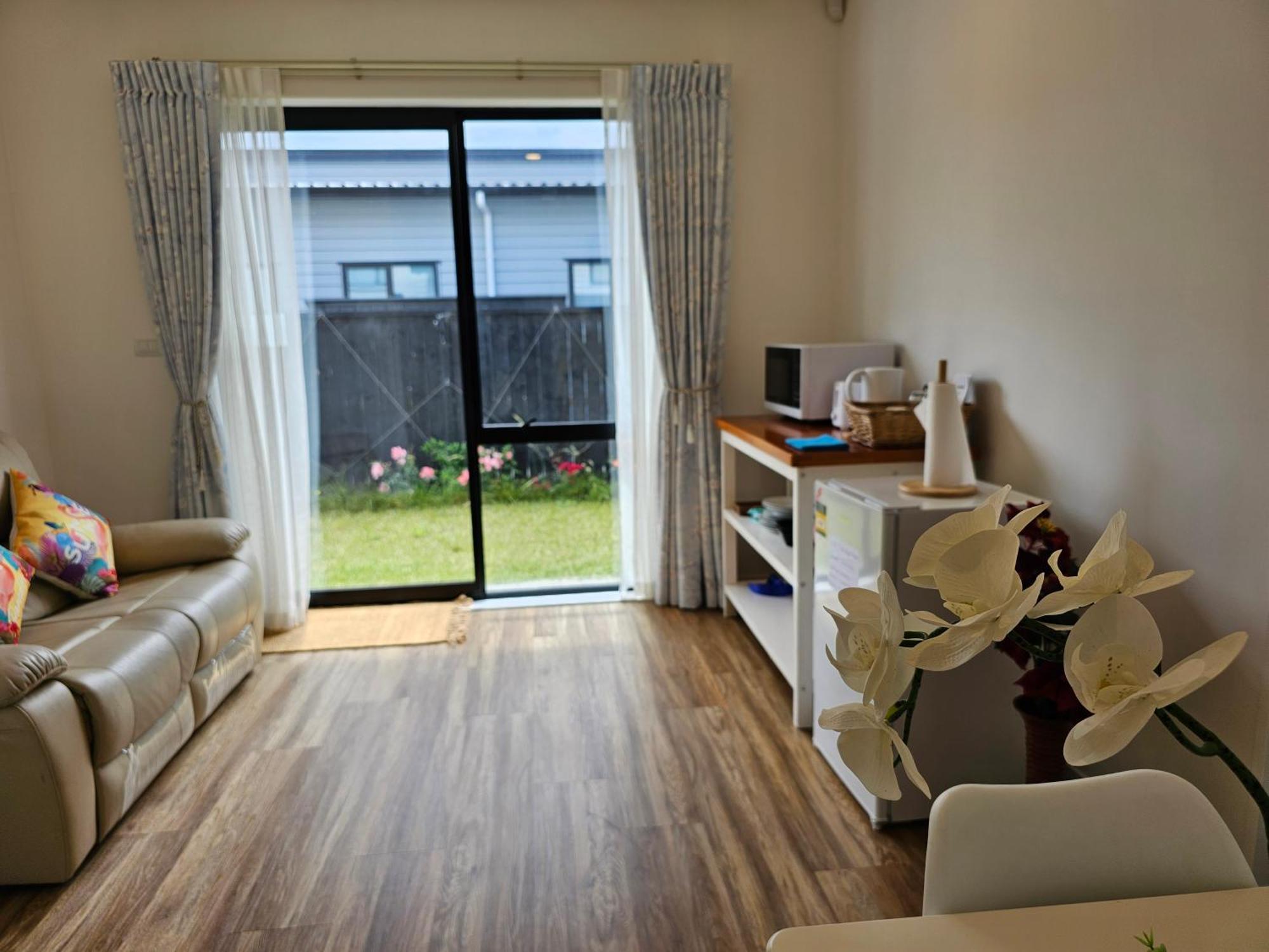 Tui Nest Garden Unit Lägenhet Silverdale Exteriör bild