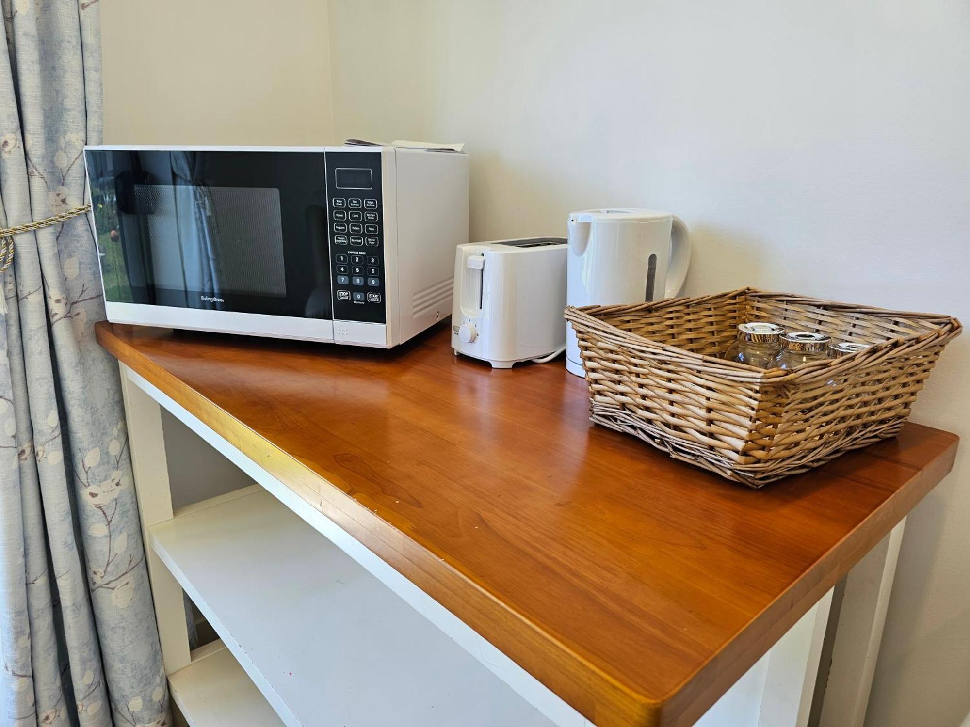 Tui Nest Garden Unit Lägenhet Silverdale Exteriör bild