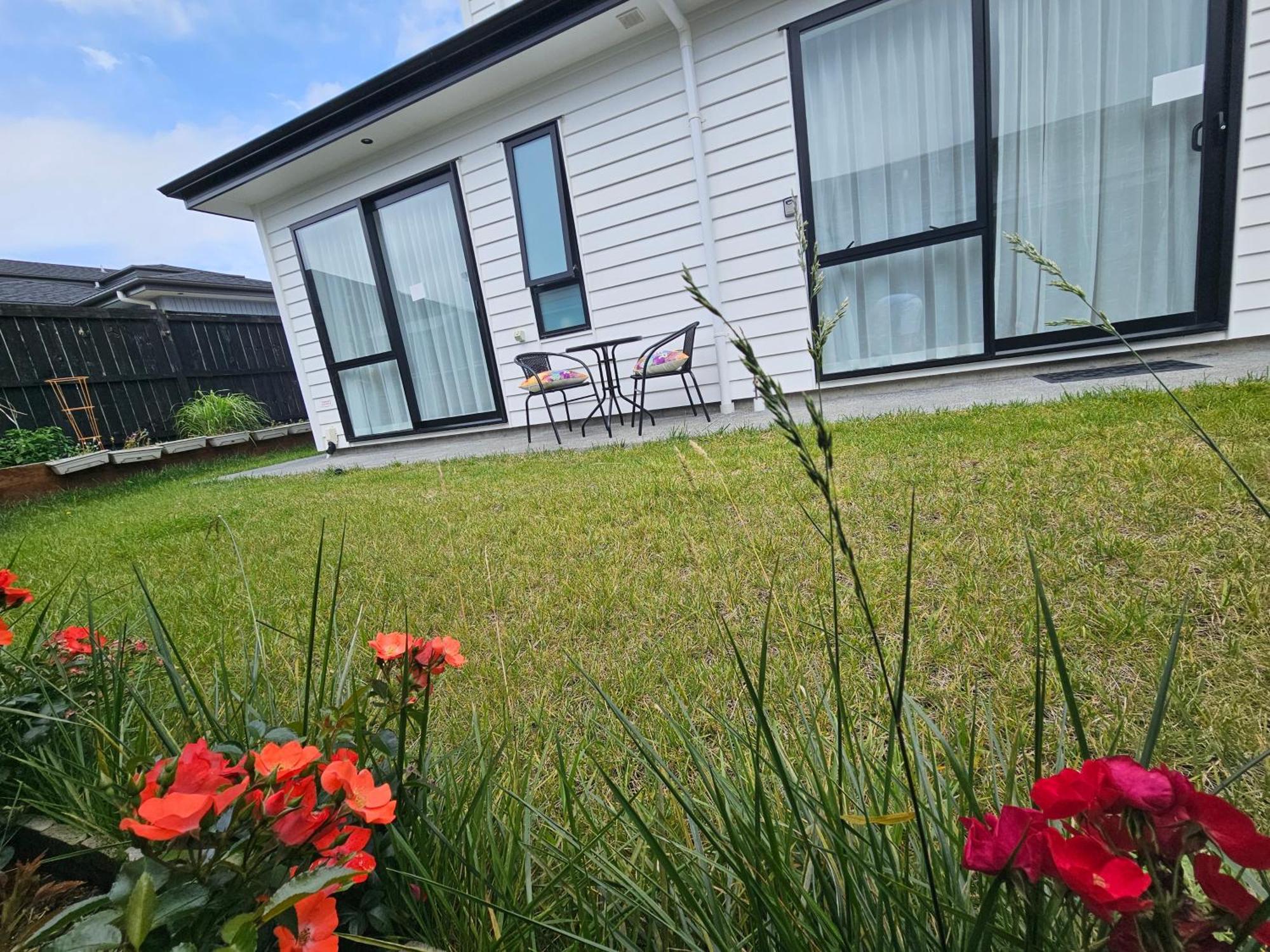 Tui Nest Garden Unit Lägenhet Silverdale Exteriör bild